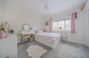 Photo 27- click for photo gallery